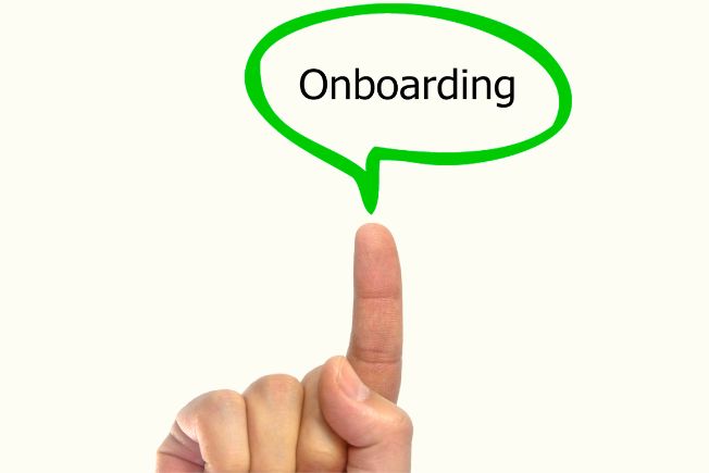 Finger zeigt auf Sprechblase Text Onboarding